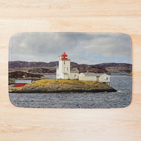 Artikelvorschau, Leuchtturm Terningen in der Nähe von Trondheim, Norwegen entworfen und verkauft von Martyn R Arnold Fine Art Nature & Landscape Photography.