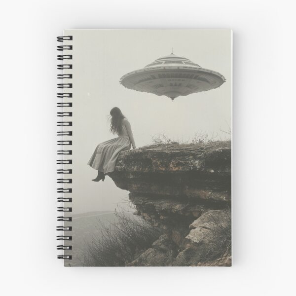 Artikelvorschau, Unheimliche Begegnung: Ätherisches UFO an der Klippe Kunstdruck entworfen und verkauft von LocalsOnly74.