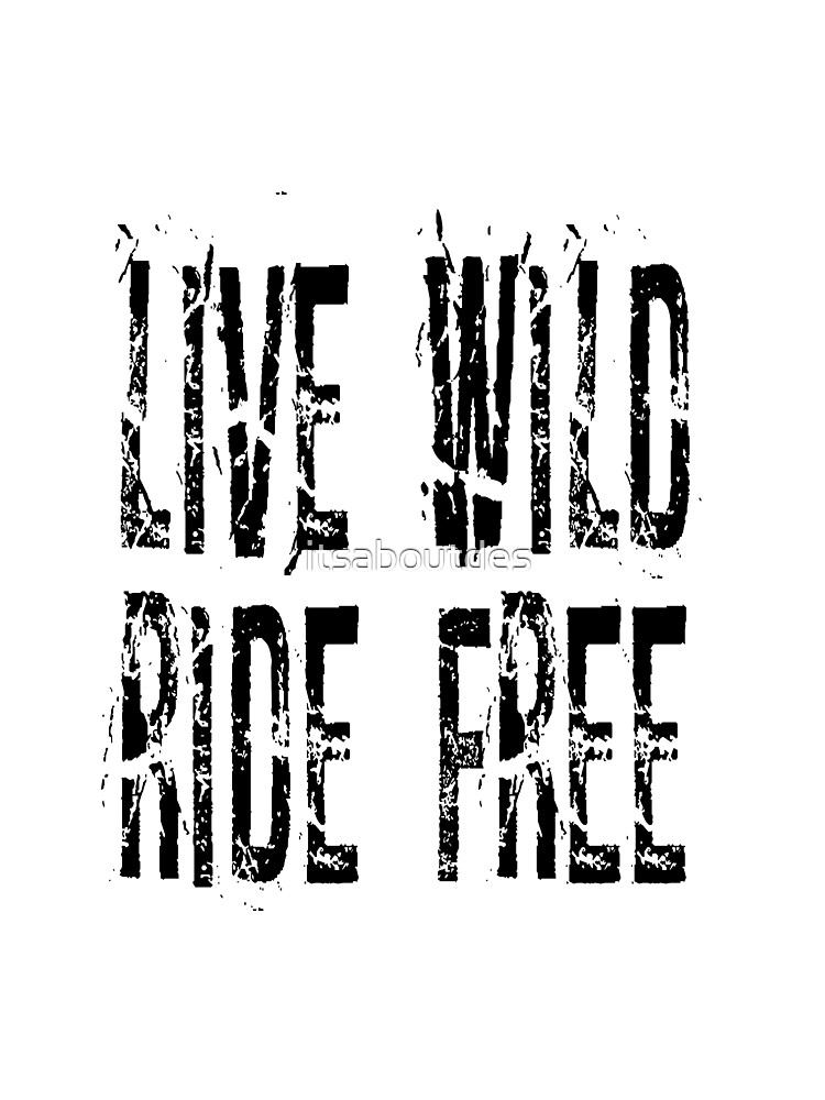 Live Wild T-shirt by itsaboutdes