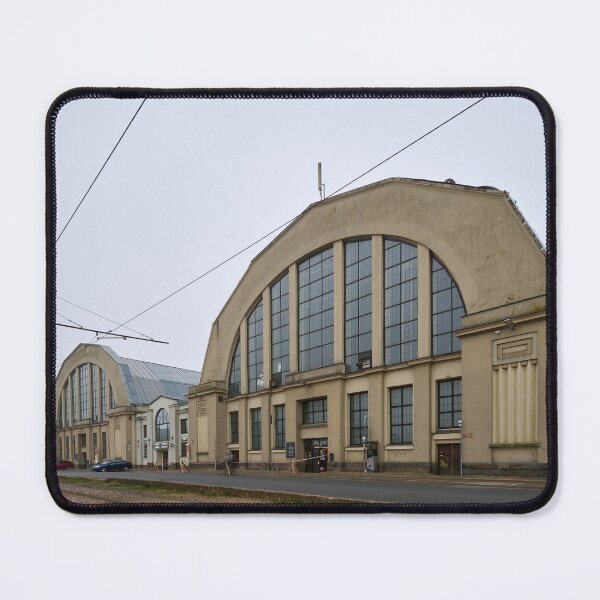 Artikelvorschau, Zeppelinhangars des Rigaer Zentralmarkts. Riga 2024 entworfen und verkauft von Jouko Lehto Photography.