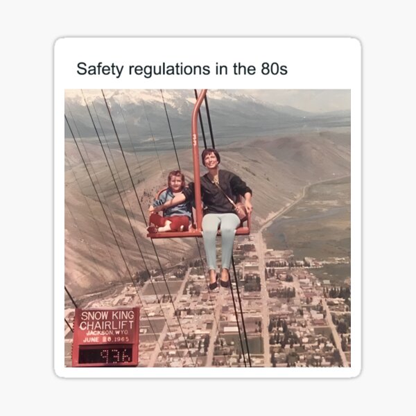 Vista previa del artículo con la obra «En mis tiempos Normas de seguridad en los años 80 Meme», diseñado y vendido por socialarmour.