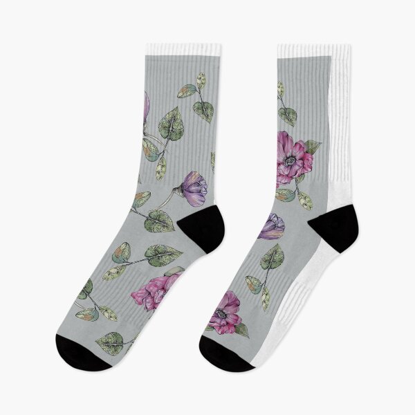 Item preview, between colors designed and sold by Liliana  Donato.