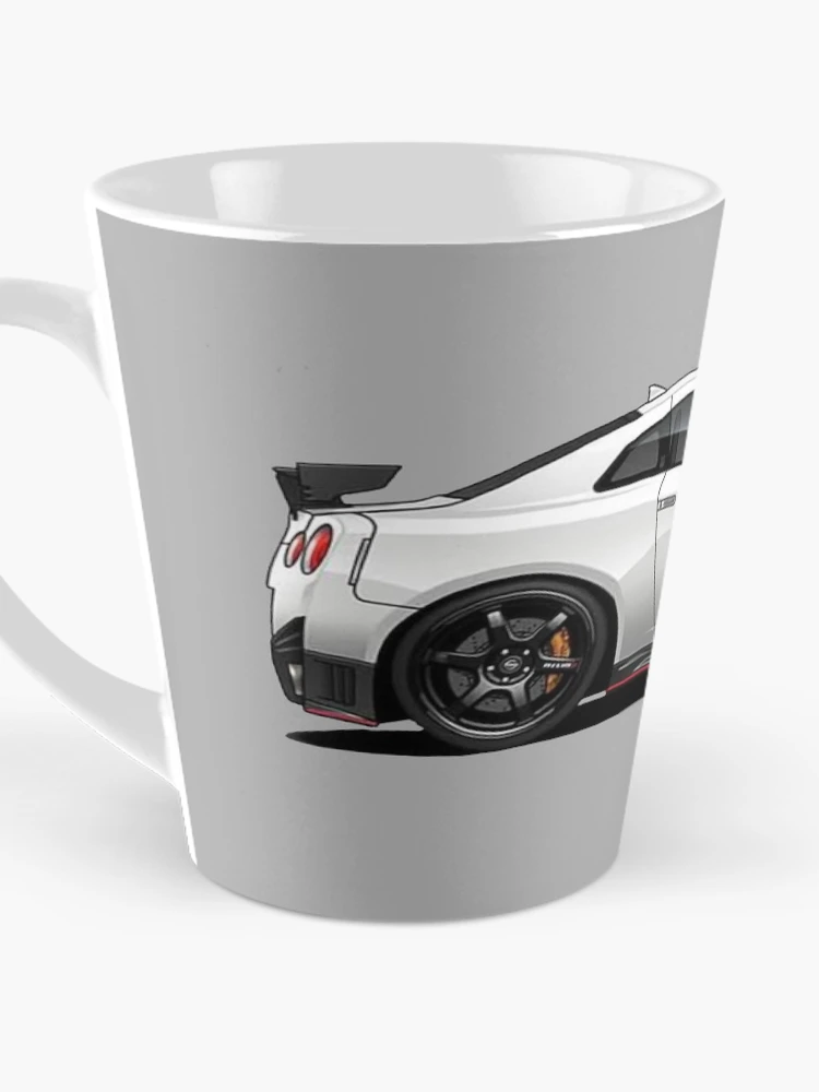 Aperçu 3 sur 4. Mug à café avec l'œuvre GT-R R35 créée et vendue par ArtCraftLab.