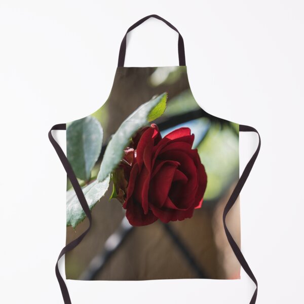 Item preview, Una fabulosa rosa carmesí sobre la valla designed and sold by Georgia Mizuleva.