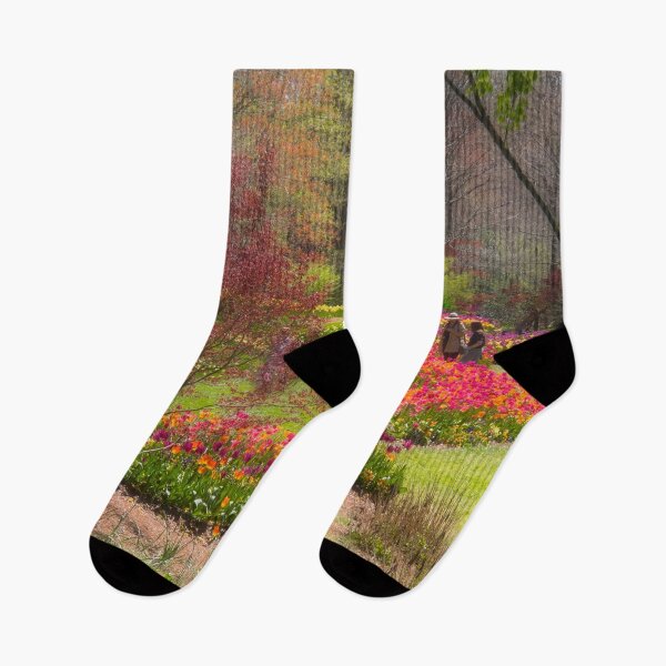 Artikelvorschau, Blumenbeet mit Tulpen entworfen und verkauft von Alla Gill.