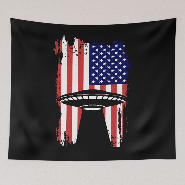 Artikelvorschau, UFO Alien Entführung 4. Juli Geschenk USA Flagge Alien, Lustiges Retro Aliens Design Geschenk entworfen und verkauft von ArtByKatti.
