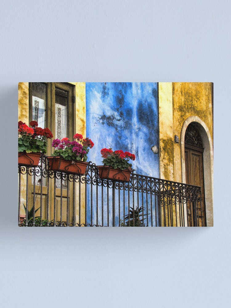 Alternate view of balcone fiorito Canvas Print