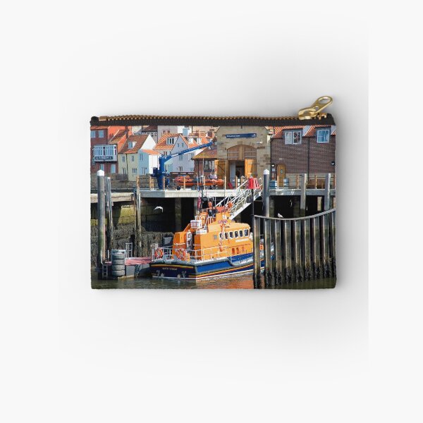 Artikelvorschau, Das Whitby-Rettungsboot entworfen und verkauft von John (Mike)  Dobson.