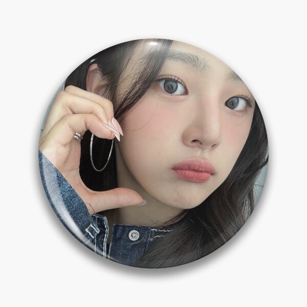 Artikelvorschau, Minji Super Shy Cool mit dir ETA Neuer Zip entworfen und verkauft von Valereekmerch.