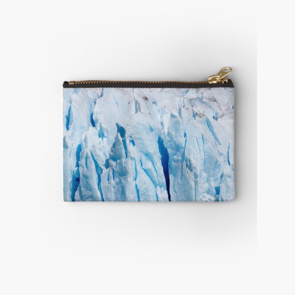 Aperçu de l'œuvre Crevasse glaciaire créée et vendue par adriiicase.