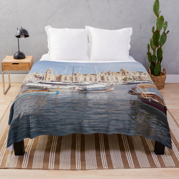 Artikelvorschau, Maritime Skyline von Cospicua entworfen und verkauft von hawkie.