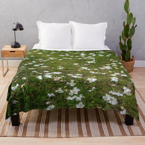 Item preview, White flowers in the field designed and sold by felipequeiroz.