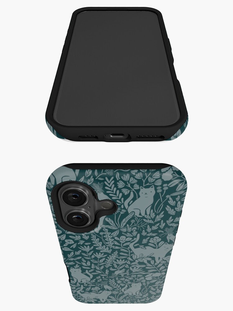 Aperçu 3 sur 4. Coque iPhone avec l'œuvre Chats victoriens et plantes d'été créée et vendue par kostolom3000.