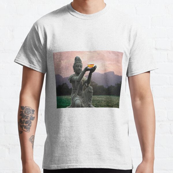 Buddha at sunset Classic T-Shirt