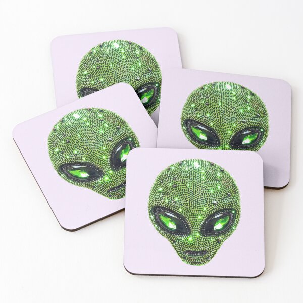 Artikelvorschau, Verblendetes Alien-UFO Cool Girl Ästhetik entworfen und verkauft von Creative Brat Design Studio.