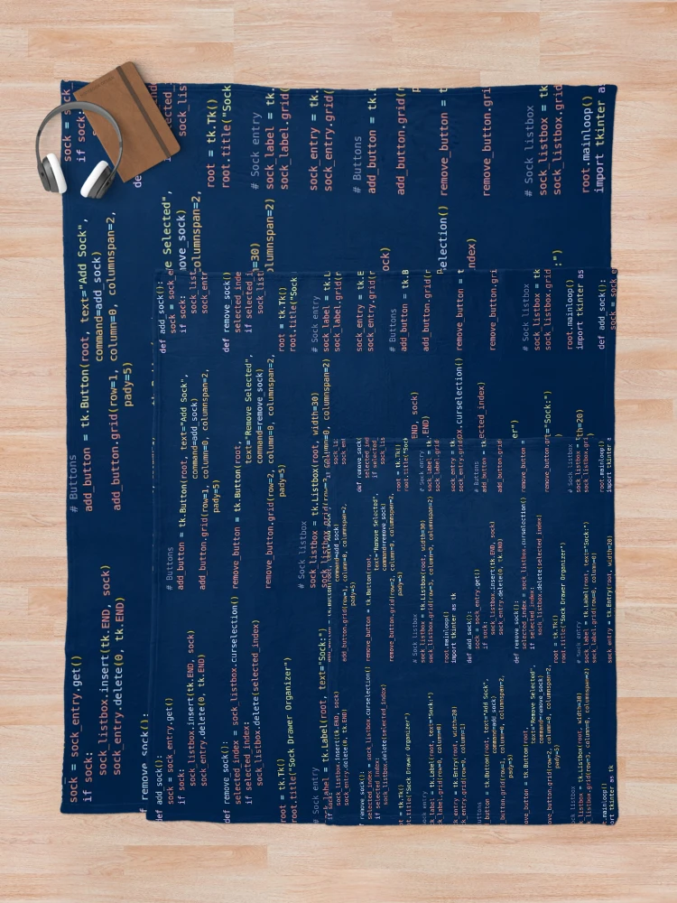 Aperçu 5 sur 6. Plaid avec l'œuvre Code du programme Python bleu créée et vendue par CodingSocks.
