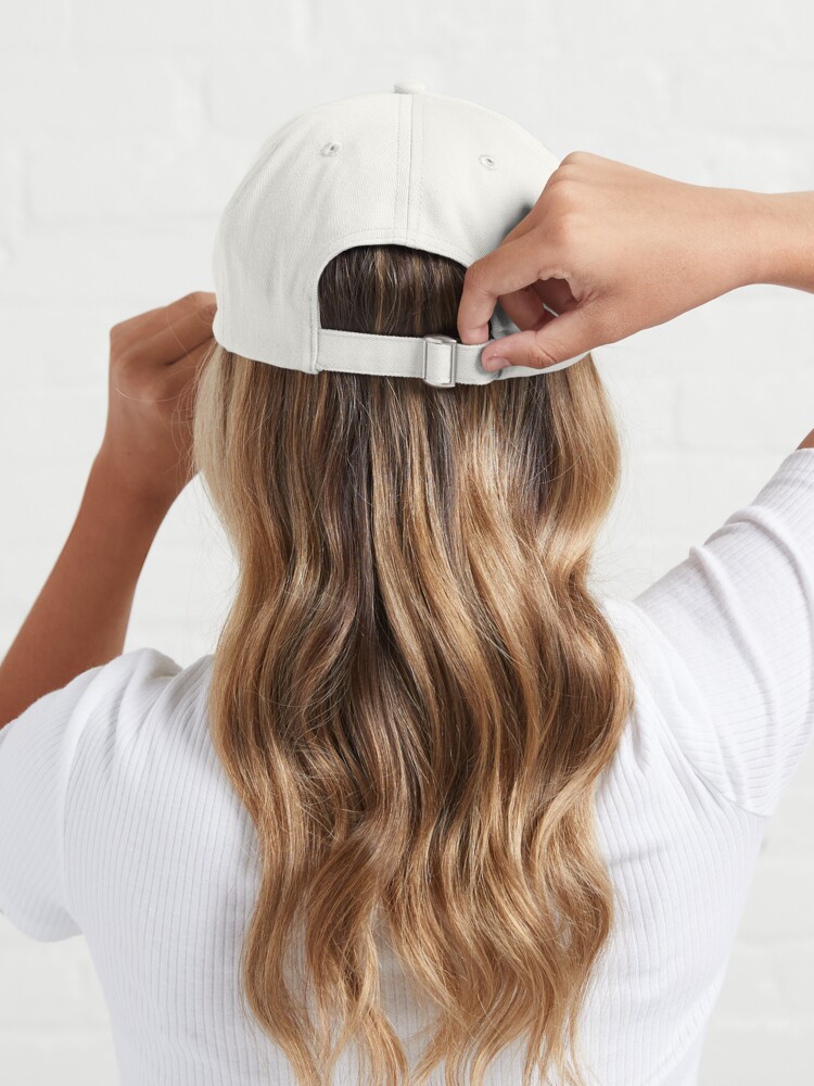 Imagen 5 de 7, Gorra con la obra Entre colores, diseñada y vendida por lilidonato.