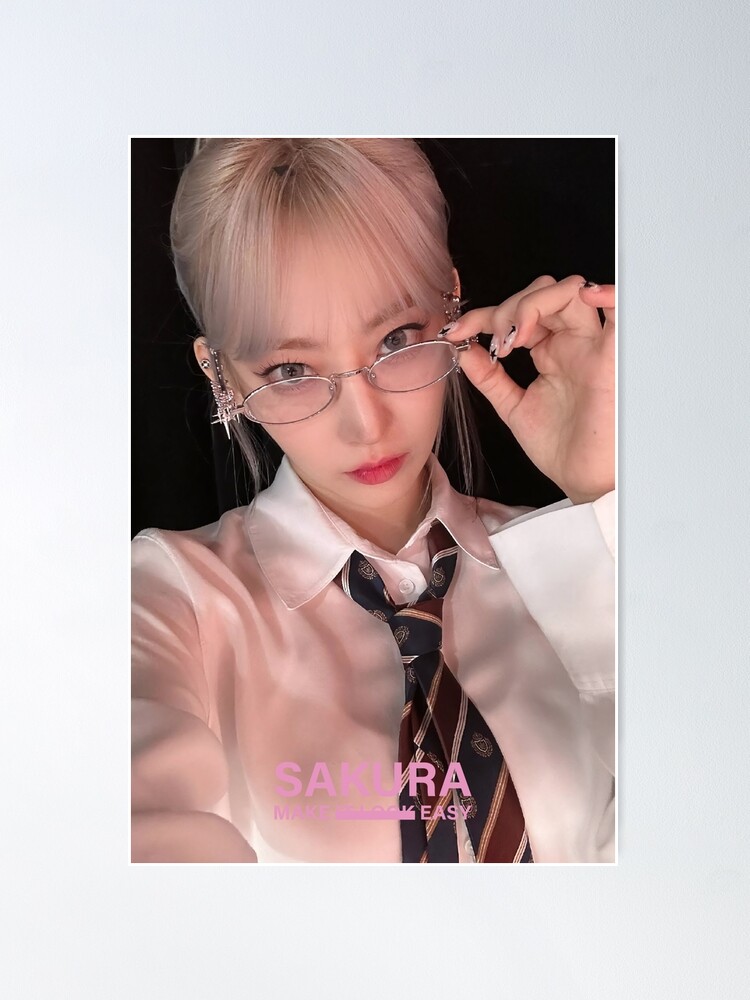Le Sserafim Sakura Easy SMART