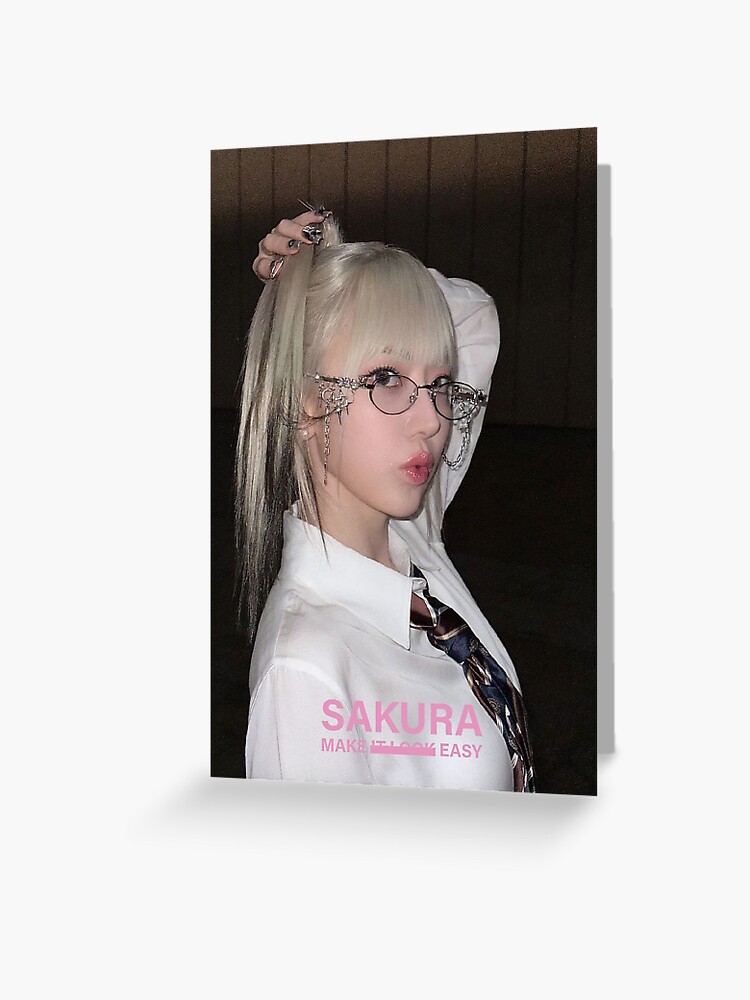 Le Sserafim Sakura Easy SMART