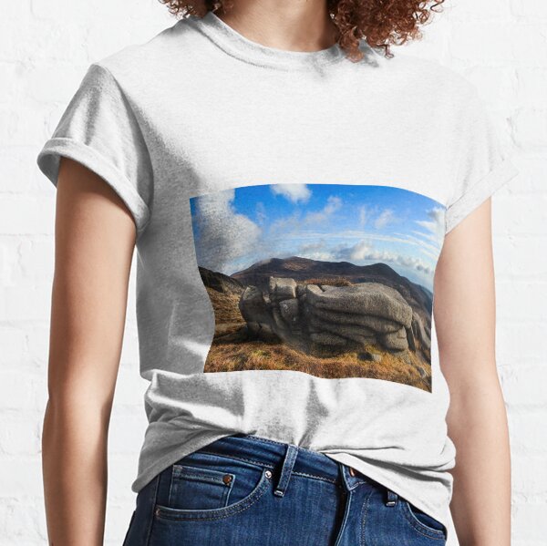 Walking Slievelamagan Classic T-Shirt