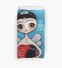 Kleine Augen des kleinen Kindes Frida Kahlo Meerjungfrau mit schwarzer Katze Bettbezug
