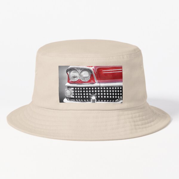 Vista previa del artículo con la obra «American Estate Wagon 1958 Caballero rojo», diseñado y vendido por Beate Gube.
