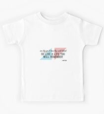 A tribute to AVICII (quote) Kids Tee