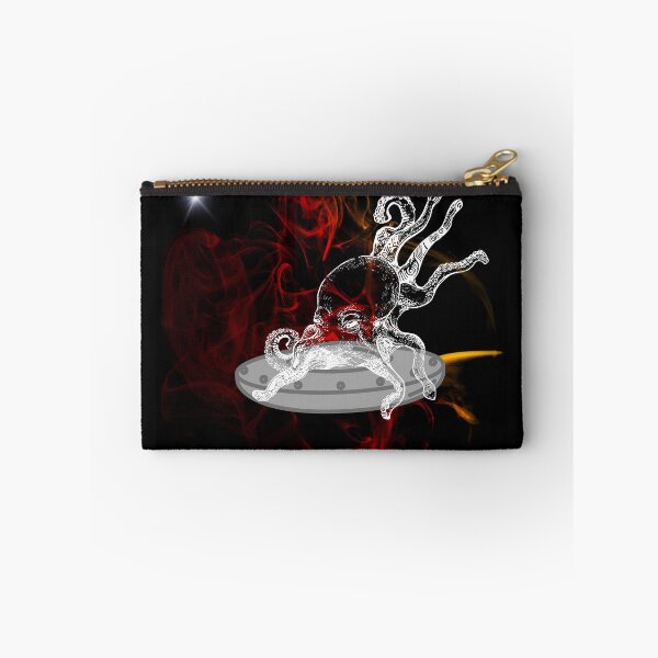 Item preview, Xenomorph alien on spaceship designed and sold by MargoMalej.