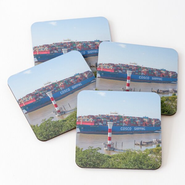 Artikelvorschau, Cosco Containerschiff und Leuchtturm an der Elbe, Stadtteil Blankenese entworfen und verkauft von Torsten Krüger.