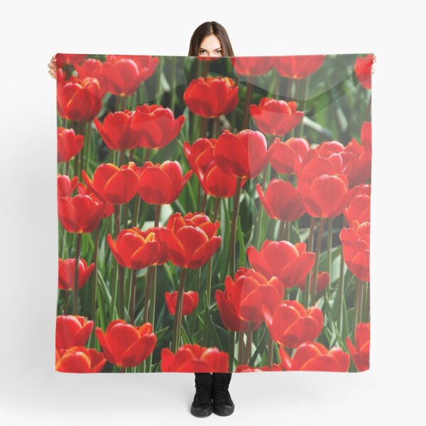 Tulip Fun Scarf