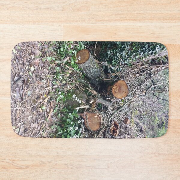 Item preview, #333 |☼| 3-Pronged Logs (Matlock Bath) designed and sold by Naean H.F. (Nez Man).