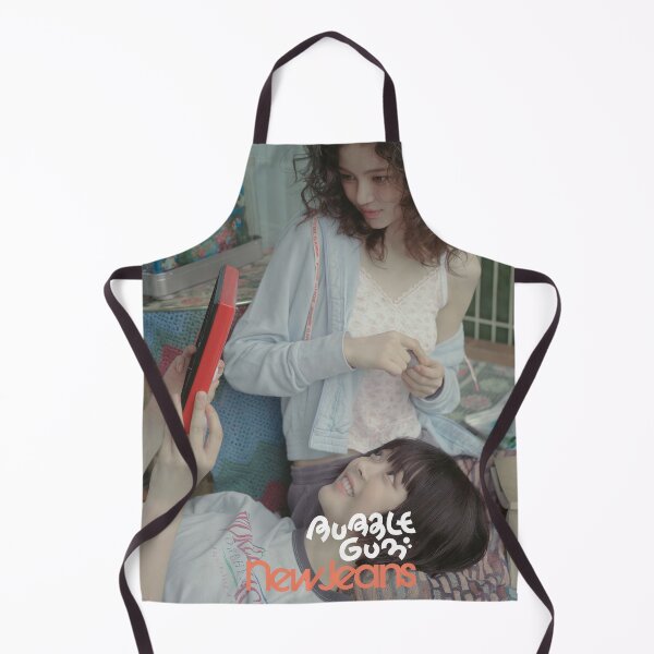 Aperçu de l'œuvre Danielle et Hanni Bubble Gum Super Shy Cool With You ETA New Zip créée et vendue par Valereekmerch.