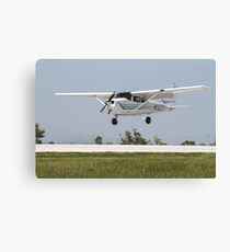 Cessna 172 Landing Canvas Print