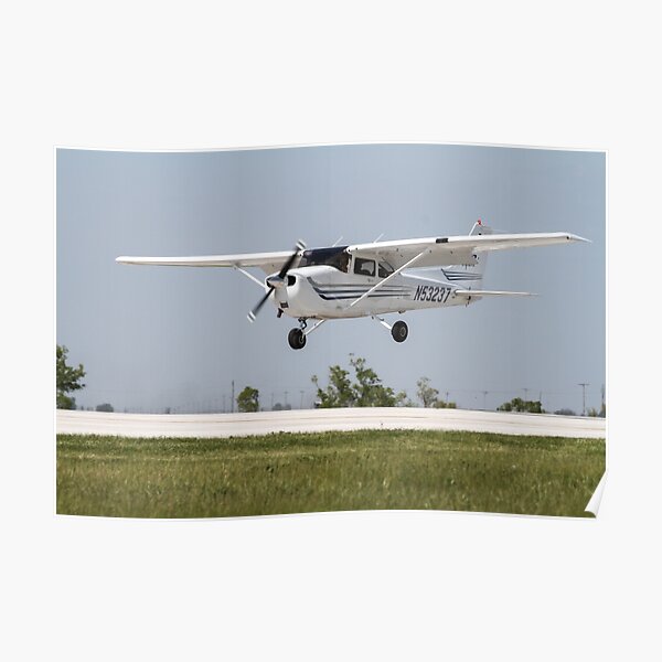 Cessna 172 Landing Poster