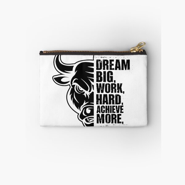 Aperçu de l'œuvre Rêvez grand, travaillez dur, réalisez plus créée et vendue par GFORCE_SHOP.
