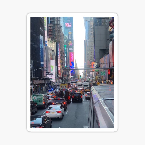 Artikel-Vorschau von Verkehr in New York City, designt und verkauft von LuckyLenaArtist.