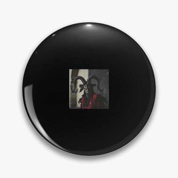 Item preview, God of evil | Photography designed and sold by ComicsFactory.