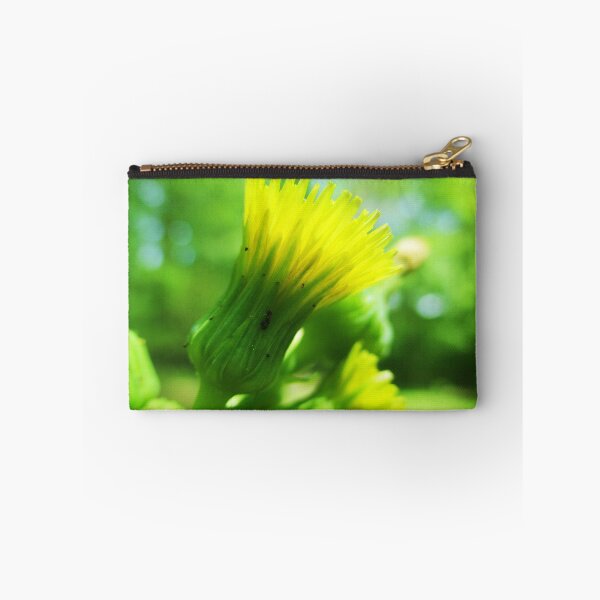 Item preview, Diente de león amarillo brillante designed and sold by HeWritesWLight.
