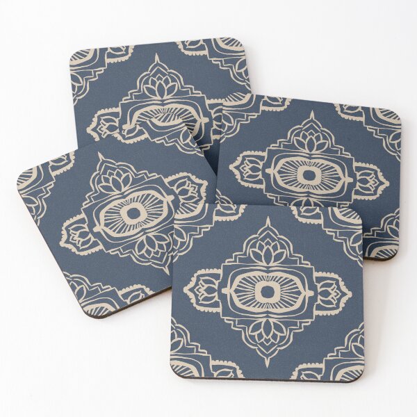 Aperçu de l'œuvre Ajna Padma Pattern - Dusk + Dove créée et vendue par Irene Estelle.