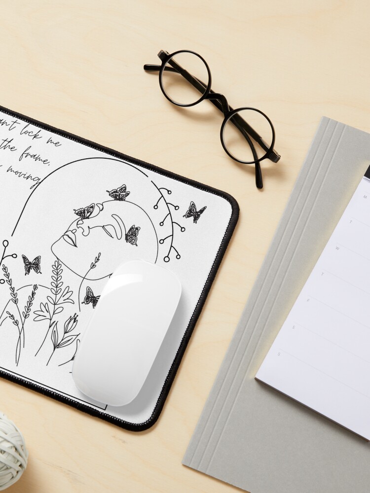 Thumbnail 3 von 5, Mauspad, „Still Life“ von RM von BTS Frame inspiriertes minimalistisches Design designt und verkauft von daebak-shop.