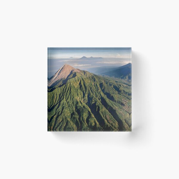 Artikelvorschau, Vulkan Merapi in Indonesien entworfen und verkauft von Revulet.