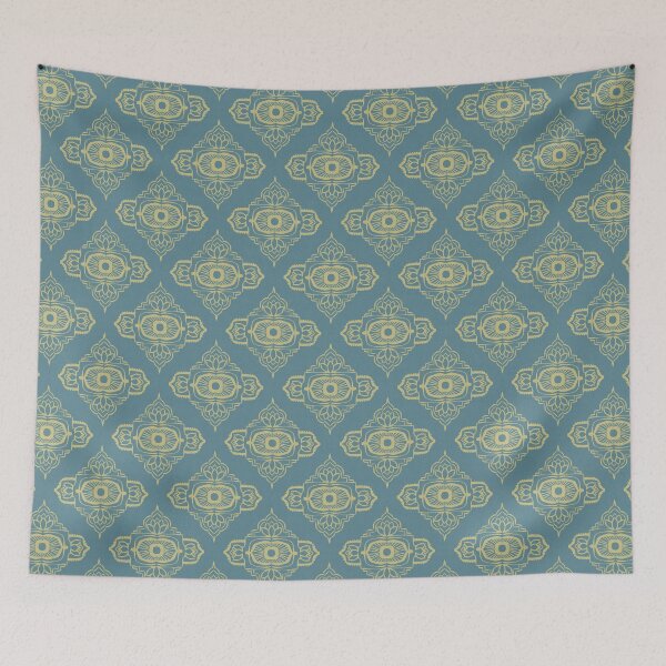 Aperçu de l'œuvre Ajna Padma Pattern - Peacock + Gold créée et vendue par Irene Estelle.