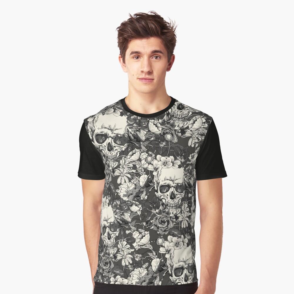 Aperçu de l'œuvre T-shirt graphique créée et vendue par magicdreams.