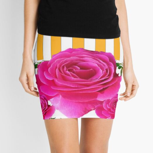 Artikel-Vorschau von  ROSA ROSEN MIT GOLD-WEIßEN STREIFEN FRÜHLINGSBLUMEN, designt und verkauft von sharlesart.