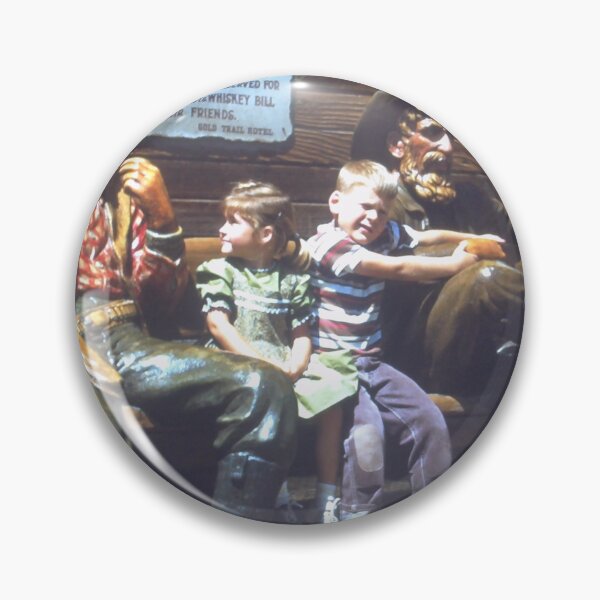 Artikelvorschau, Nostalgie: Kinder bei Knott's mit Handsome Brady und Whiskey Bill 1960er entworfen und verkauft von JoyousArt4u.