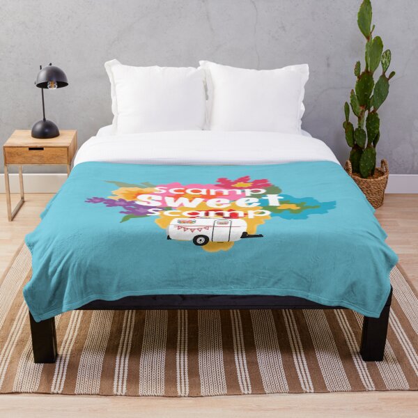 Aperçu de l'œuvre Scamp Sweet Scamp - Happy Camper - Remorque emblématique en fibre de verre créée et vendue par creativebeeshop.