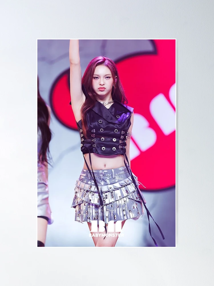 fposter,medium,wall_texture,