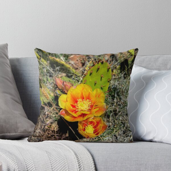 Aperçu de l'œuvre Fleur de cactus créée et vendue par TBBroadDesigns.