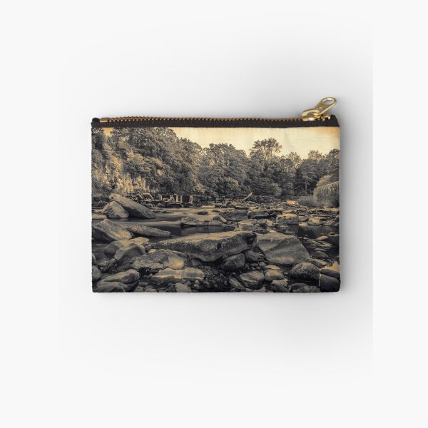 Aperçu de l'œuvre Richmond Waterfall créée et vendue par Ben Wilkinson.