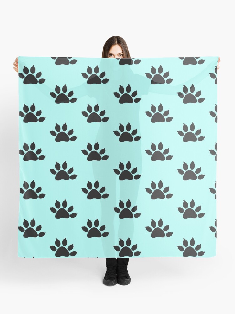 polydactyl paw print